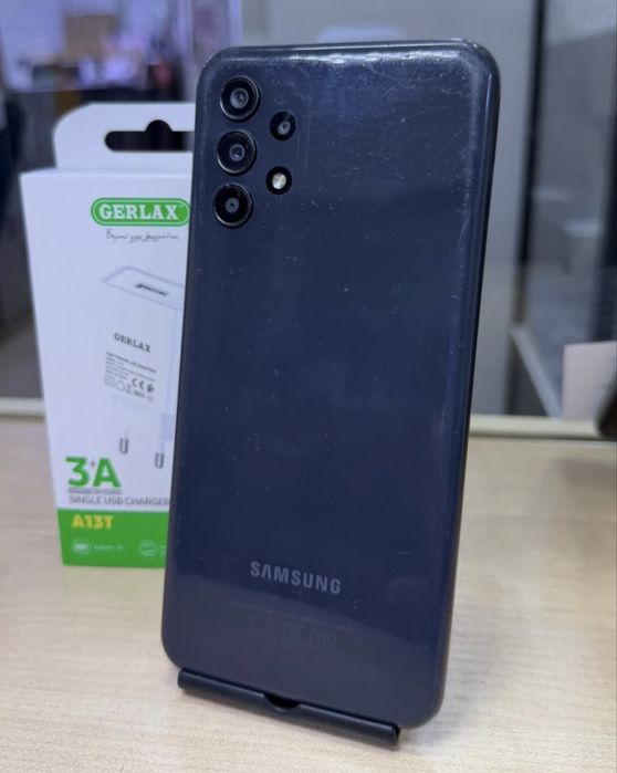 Samsung Galaxy A32-64gb.