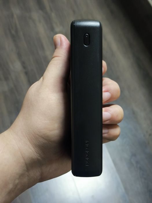 Power bank sotiladi