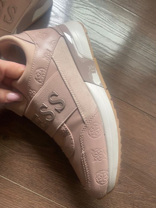 Сникърси Guess pink