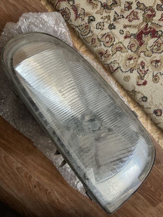 Фары от голф 3 в хорошем состояни