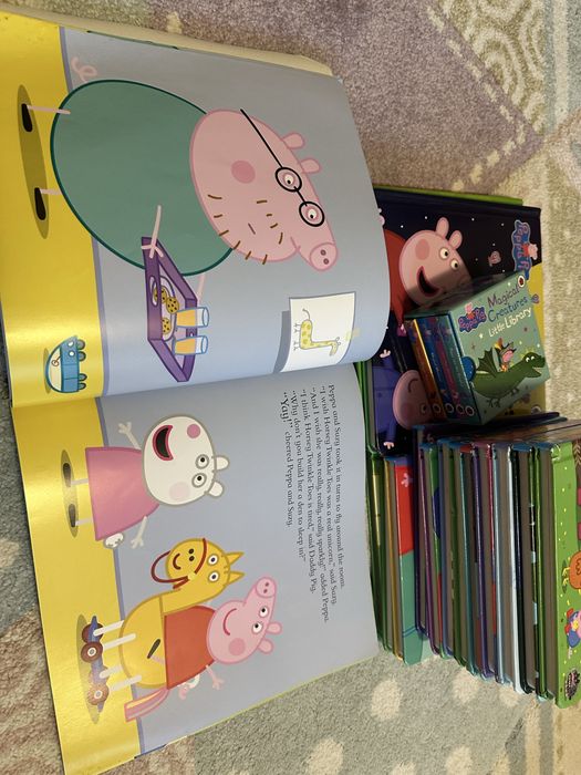 19 броя Английски книжки Peppa Pig
