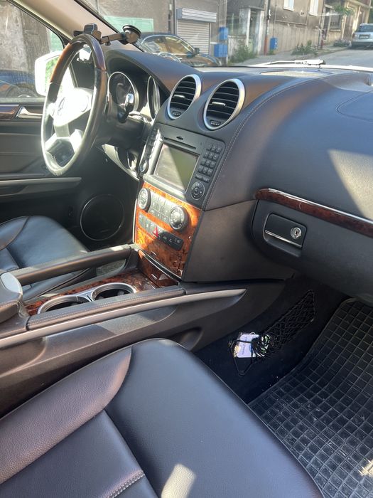 Продавам мерцедес GL 450  с ГАЗ USA TOP