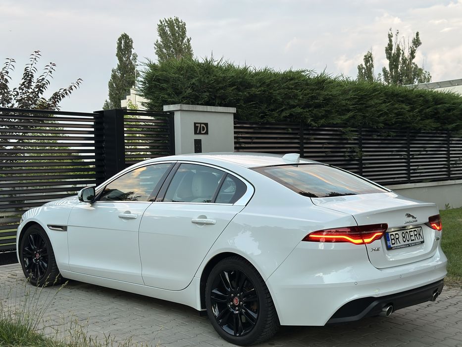 JAGUAR XE 2020 — imagine 4