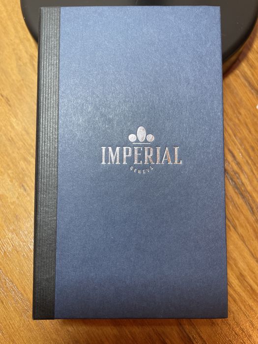 Часы от швейцарской фирмы Imperial новые