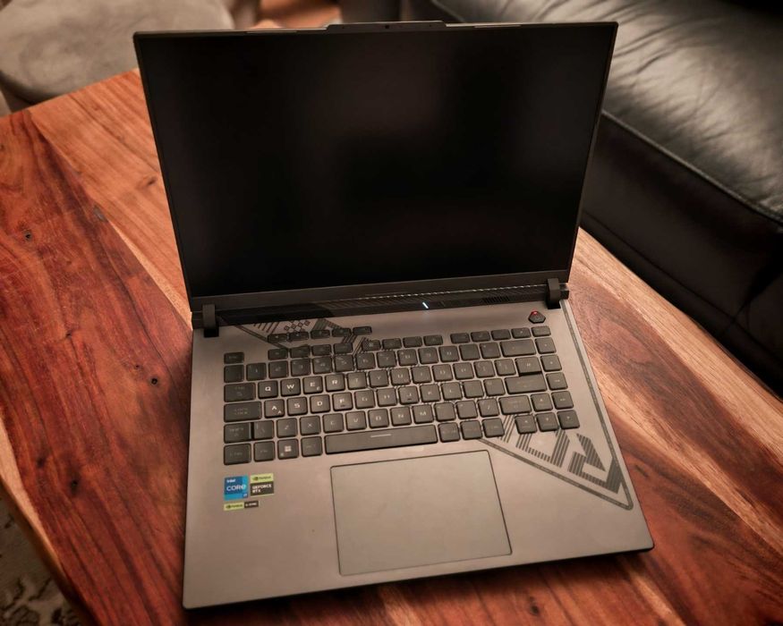 *** Като нов *** Лаптоп ASUS ROG Strix G16 RTX 4080 12GB