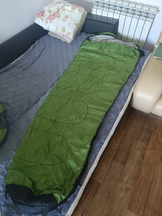 Спальные мешки продам