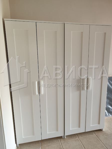 Дава се под наем Тристаен апартамент в София, Карпузица - 123 кв.м за 612 € - Снимка #3