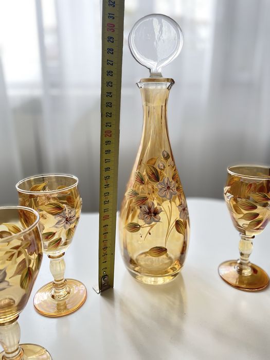 Set pahare de vin / vintage pret fix 250 lei.