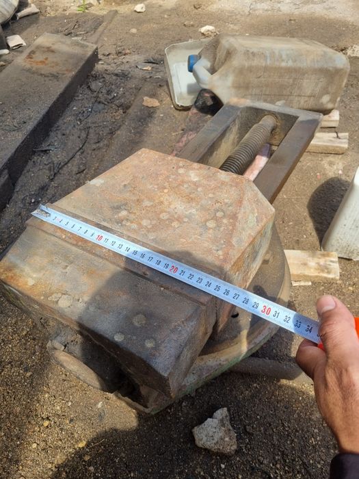 Тиски станочный бу