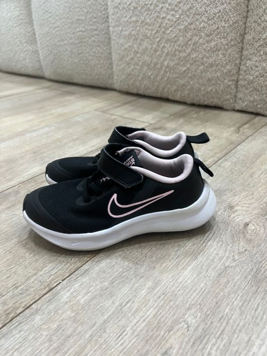 Детски маратонки Nike