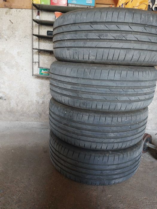 Автомобилни гуми