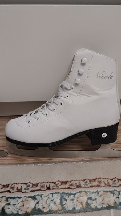 Продам коньки Nordway Nicole