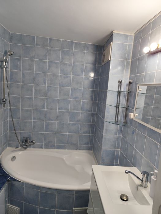 Apartament de închiriat, 3 camere, Bld.Unirii, complet utilat