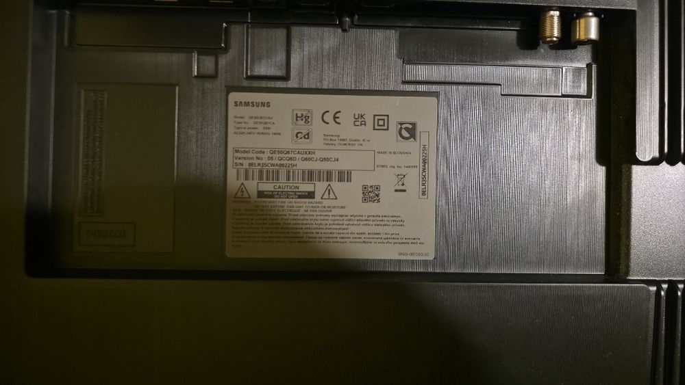 Televizoare led și qled defecte