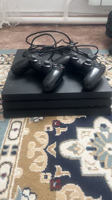 Продам плестейшн 4 про ……..