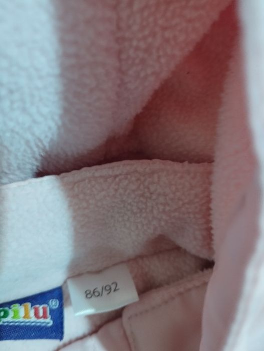 Космонавт за момиче Лупилу