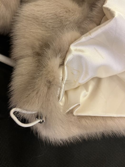 Шуба норковая светлая