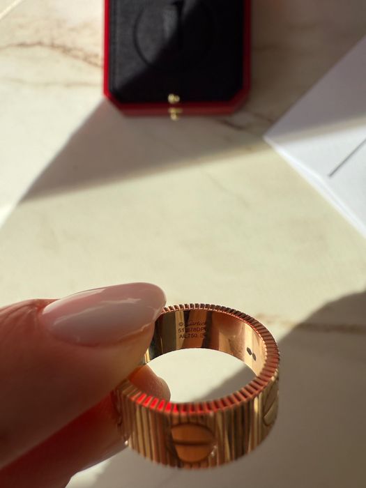 Пръстен Cartier love unlimited ring rose gold