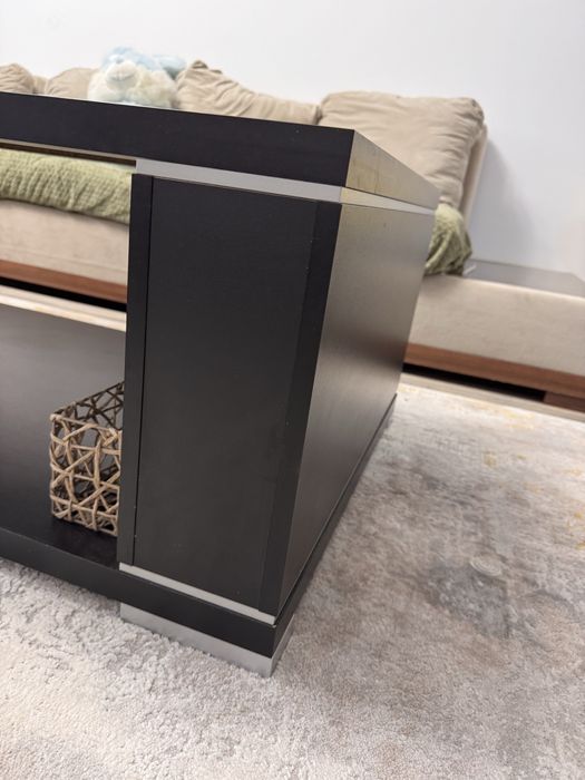 Masa living/ cafea negru mat cu spatiu de depozitare