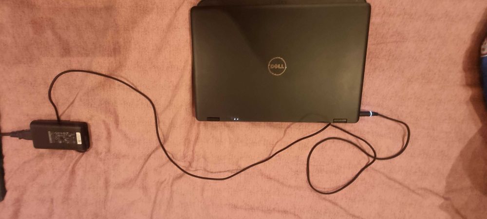 Ноутбук DELL latitude