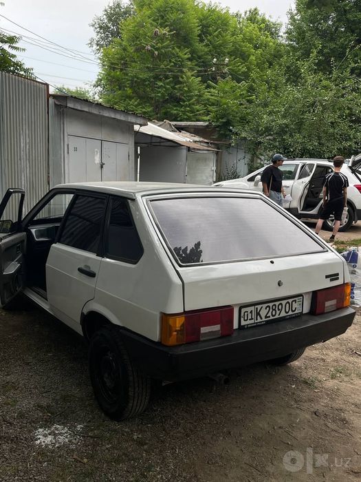 Vaz 2109 продам ген есть