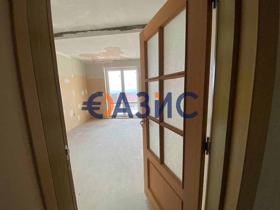 Продава се Двустаен апартамент в с. Кошарица, Област Бургас - 94 кв.м за 237 €/кв.м - Снимка #9