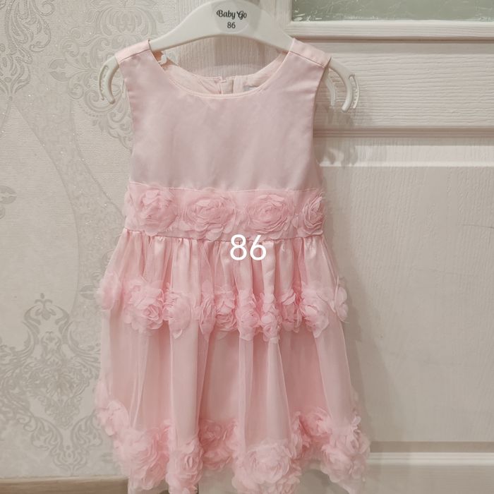 Продам два детских платья