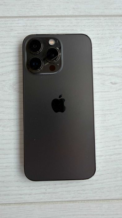 iPhone 13 Pro 1TB Graphite