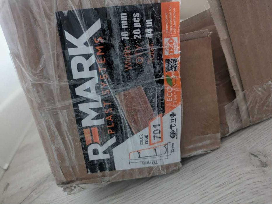 плинтус 10 шт белого цвета