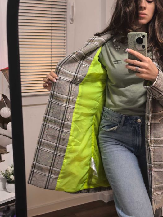 Палто на марката CECIL