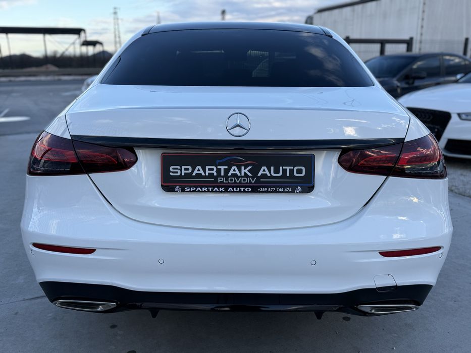 Mercedes-Benz E 220 D* AMG Line* 2023г* 133.000КМ* Топ Състояние*