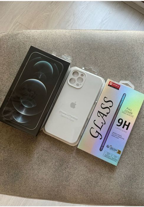 iPhone 12 Pro Max white