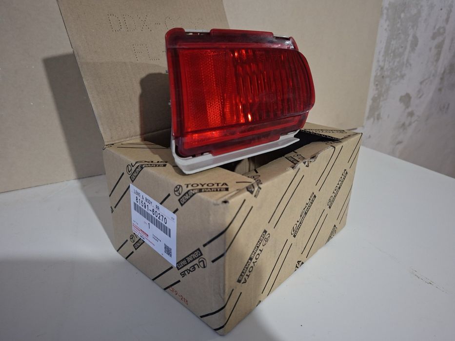 Ляв халоген в задна броня Toyota Land Cruseir Prado