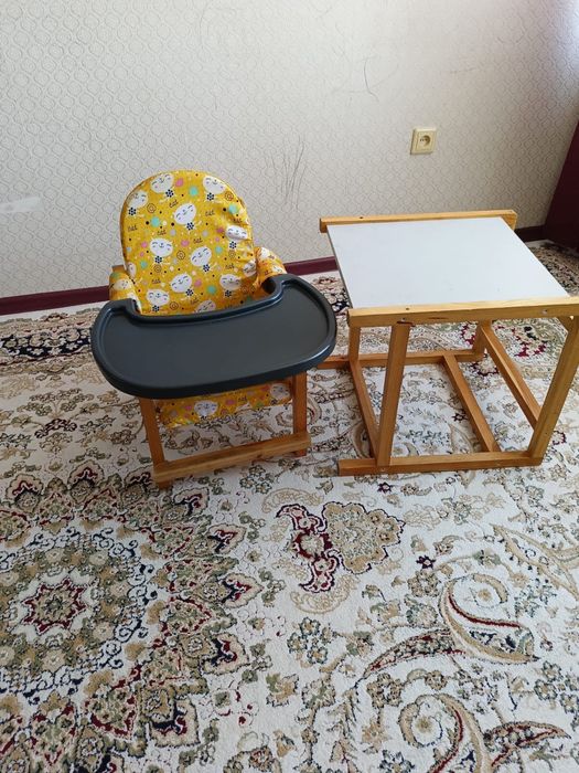 Продам детский стульчик трансформер