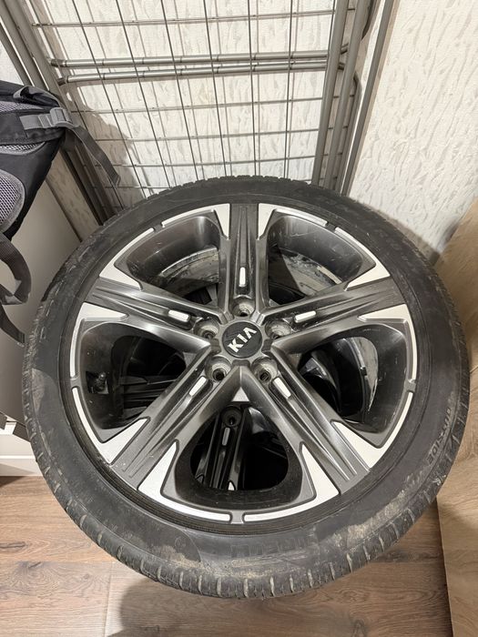 Продам диски KIA K5