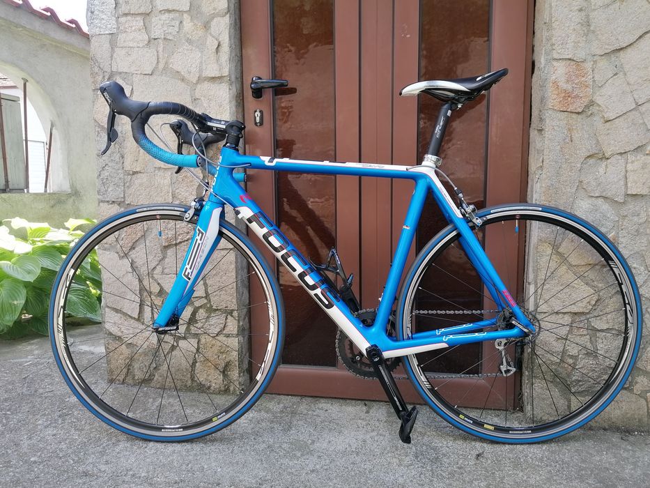 Шосеен FOCUS  Carbon, 2*10 Shimano 105