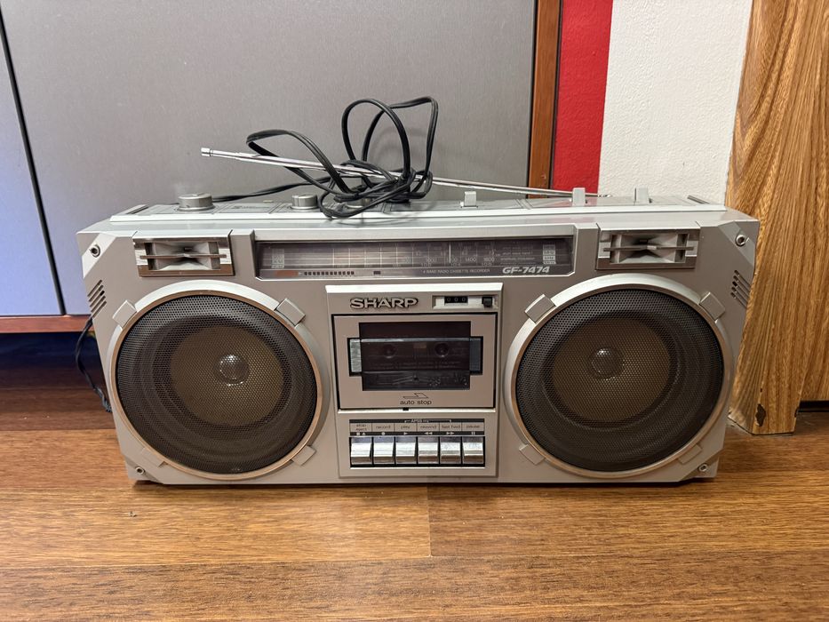 Радио Sharp и Megatech
