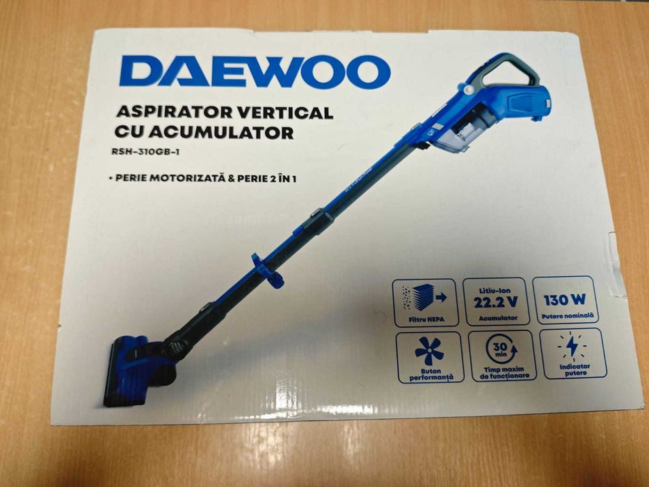 Vand Aspirator vertical Daewoo RSH-310GB-1, putere 130 W