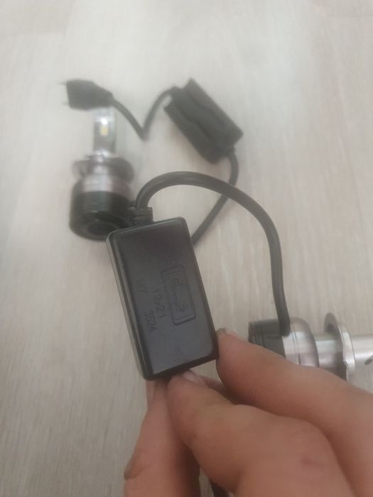 Линза с ксеноном  и led лампы h7