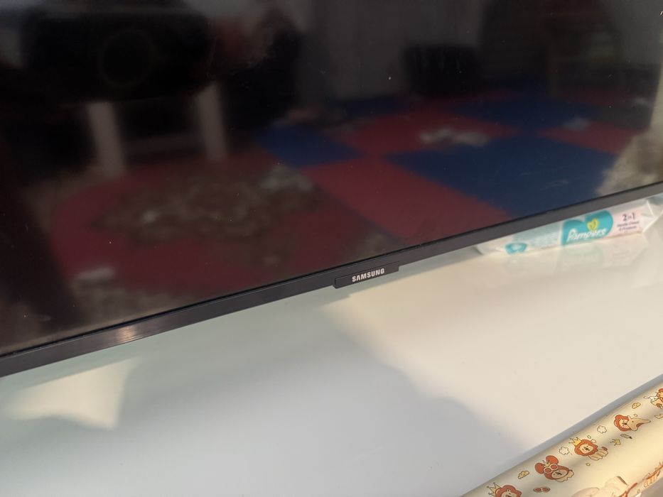 С повреда - Smart TV Samsung 55”
