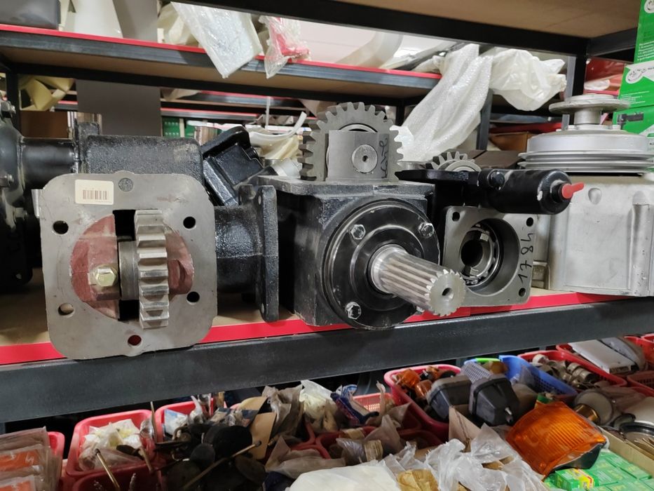 Раздатка для грузовой техники автокран Ивановец