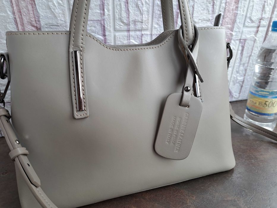 дамска чанта,бежова кожена чанта-естествена кожа