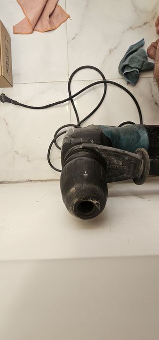 Перфоратор Makita