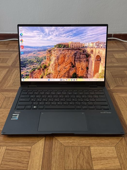 ASUS Zenbook Flip 14 OLED
