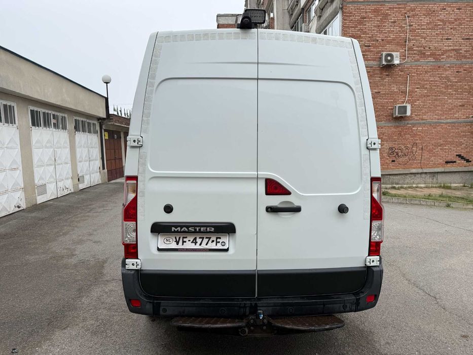 Renault Master 2.3DCI 125кс