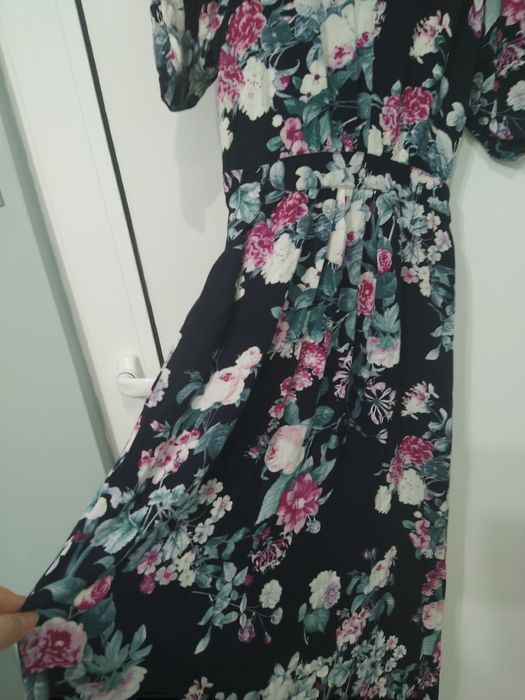 Прекрасни рокли за всякакви случай