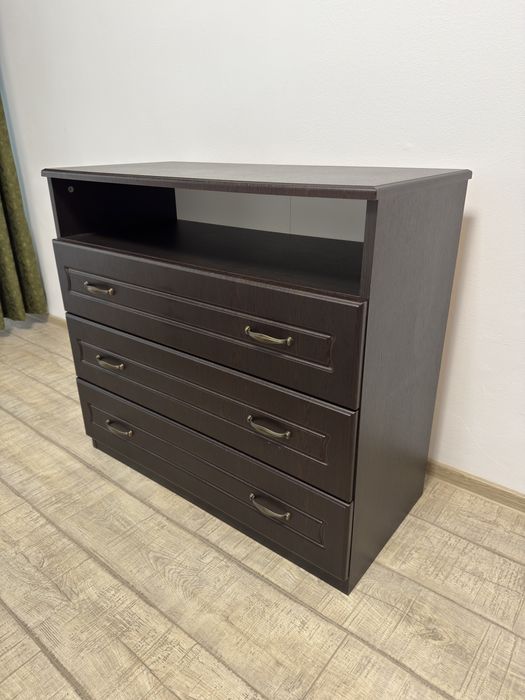 Dormitor Complet: Dulap + Pat + Saltea Premium + Noptiere + Comodă