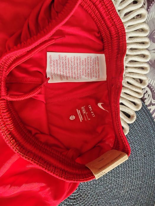 Liverpool официални къси футболни панталони 148-152см