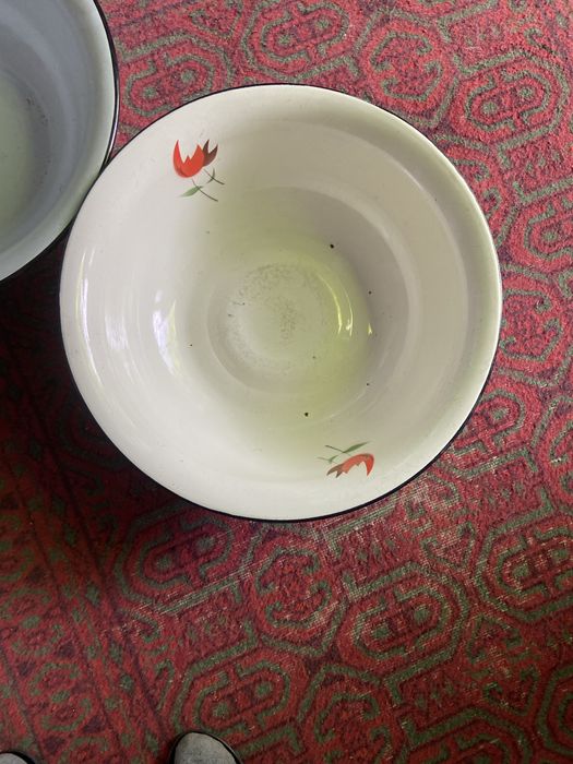 Таз эмалированный