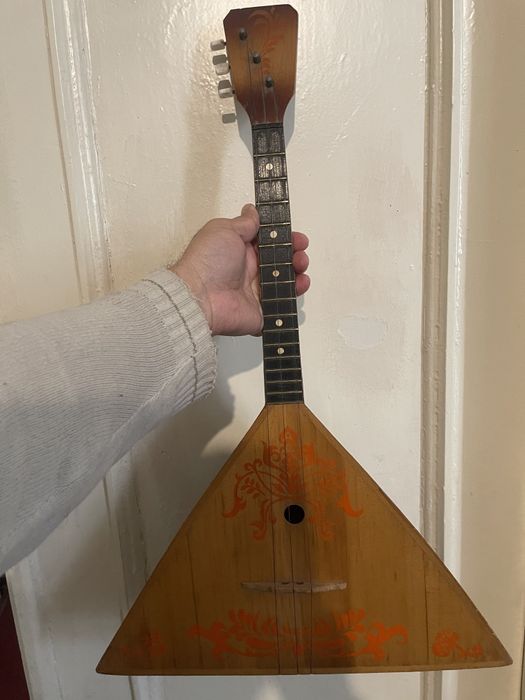 Balalayka               .